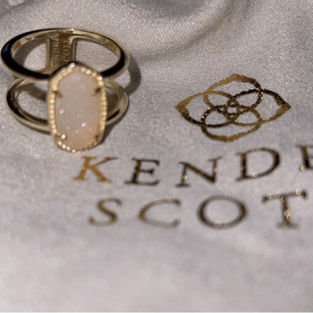 Kendra Scott Elyse Ring Size 8